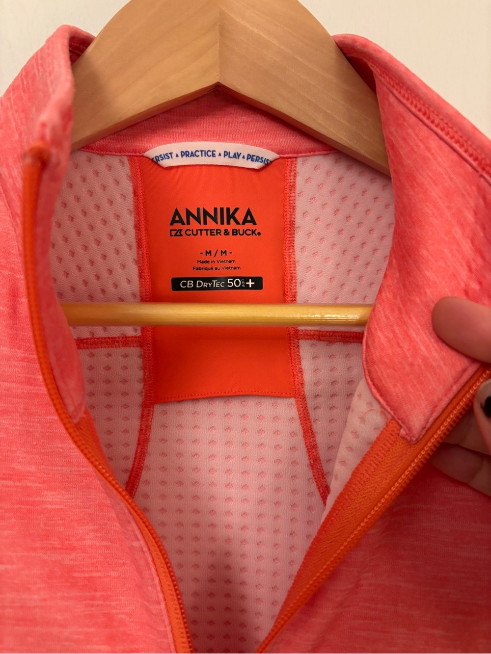 Annika Cutter & Buck Womens Bright Pink Jacket Full Zip Walking  Tennis 50+ UPF - Picture 3 of 10